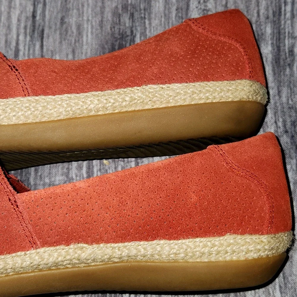 Clarks Collection Women's Suede‎ Espadrille Slip On Loafers Size 9M